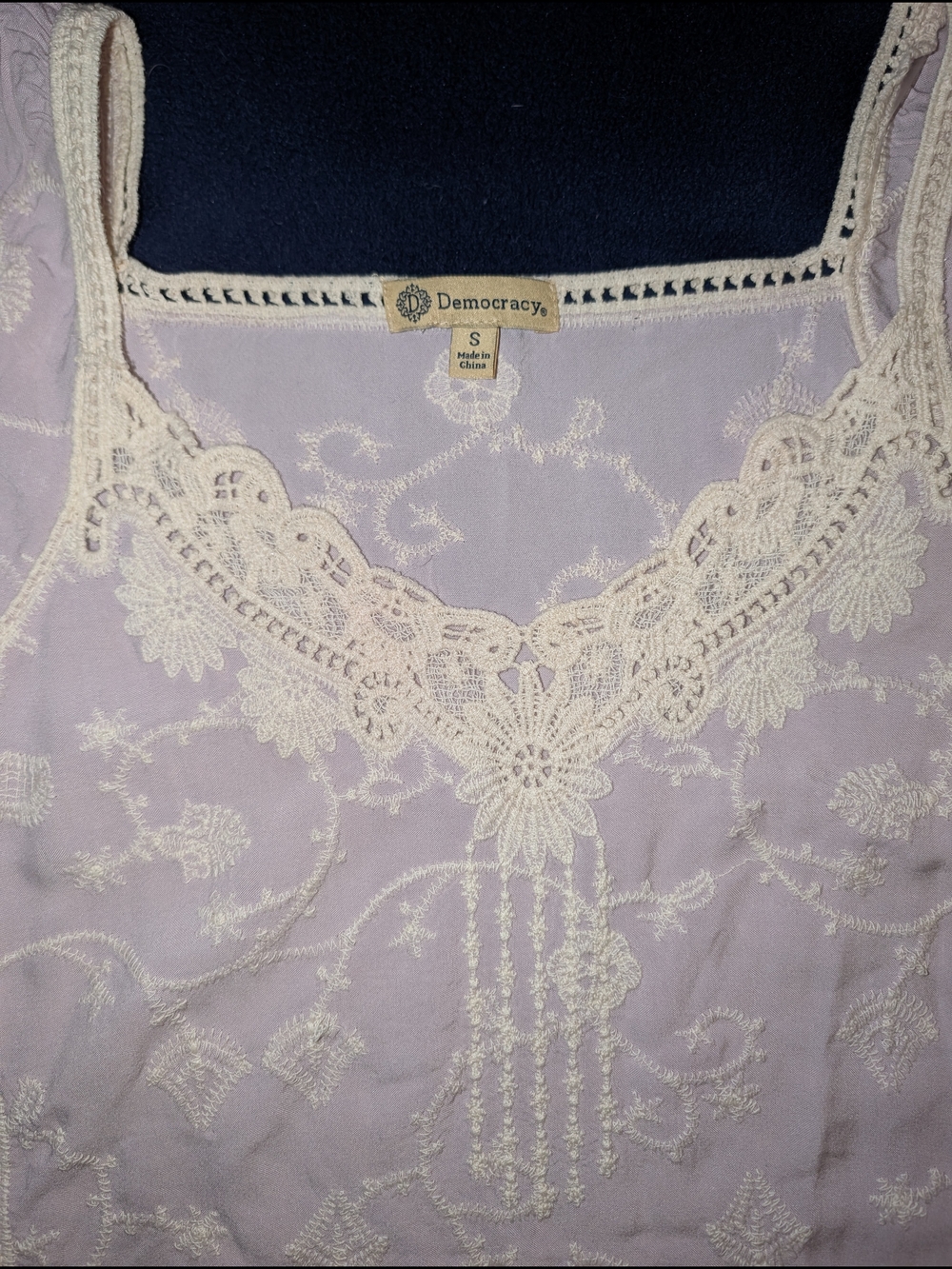 Democracy Women's S Ivory Embroidered Lace Flutter Sleeve Top Feminine Eyelet